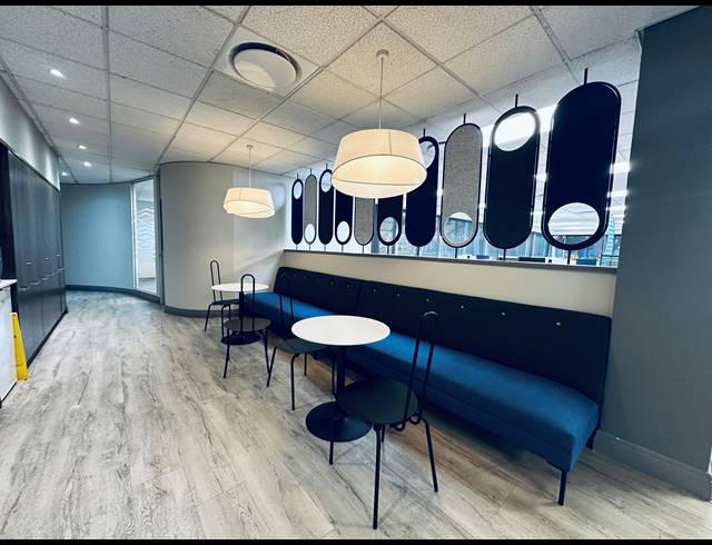 574M² OFFICE TO LET IN WOODMEAD
